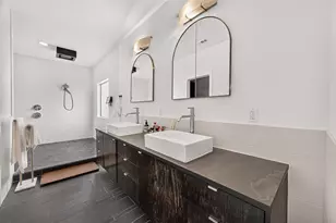2717 Morrison St, Houston, TX 77009 - Photo 25