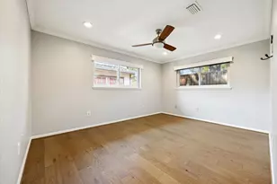 4907 Candletree Dr, Houston, TX 77018 - Photo 19