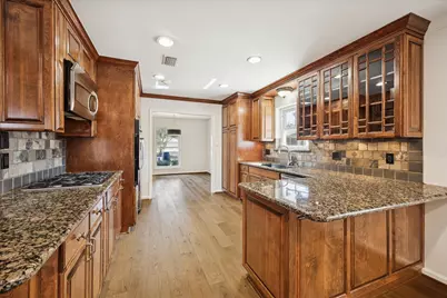 4907 Candletree Drive, Houston, TX 77018 - Photo 11