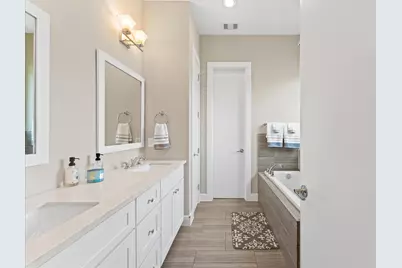 2422 Cochran Street, Houston, TX 77009 - Photo 23