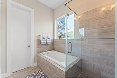 2422 Cochran Street, Houston, TX 77009 - Photo 25