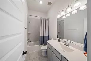 202 Thistle Dr, Montgomery, TX 77316 - Photo 7