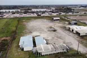 4901 Shank Rd, Pearland, TX 77581 - Photo 1