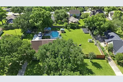 15721 Juneau Ln, Houston, TX 77040 - Photo 17