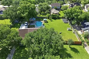 15721 Juneau Ln, Houston, TX 77040 - Photo 17