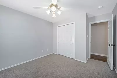 135 W Russet Grove Circle, The Woodlands, TX 77384 - Photo 29