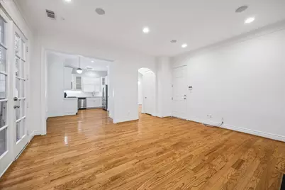 3234 Pemberton Circle Drive, Houston, TX 77025 - Photo 9