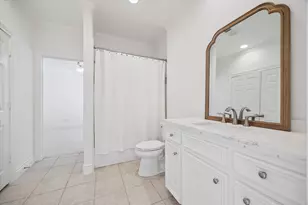 3234 Pemberton Cir Dr, Houston, TX 77025 - Photo 17