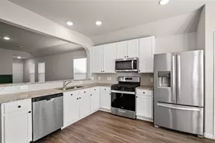 3816 Dyl Smitty Dr, Conroe, TX 77301 - Photo 9