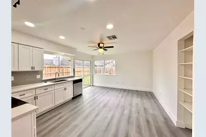 13754 Shirebrook Drive, Sugar Land, TX 77498 - Photo 11