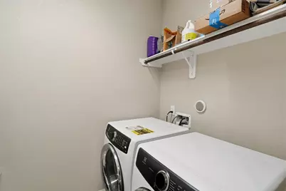 2704 Baywater Creek Lane, Pearland, TX 77089 - Photo 17