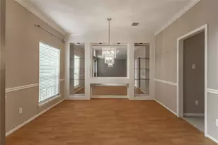 6519 Oakburl Ct, Sugar Land, TX 77479 - Photo 3