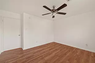 16315 April Ridge Dr, Houston, TX 77083 - Photo 25