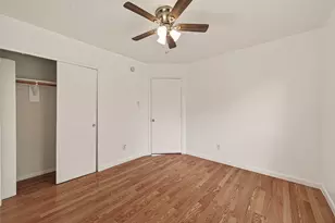 16315 April Ridge Dr, Houston, TX 77083 - Photo 23