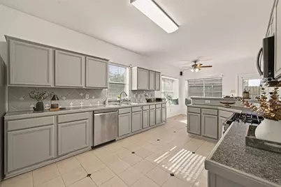 16315 April Ridge Drive, Houston, TX 77083 - Photo 19