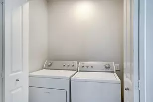 300 St Joseph Pkwy, Houston, TX 77002 - Photo 17