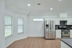 811 Mark Anthony St, New Caney, TX 77357 - Photo 25