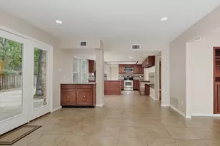 6 Berryfrost Ln, The Woodlands, TX 77380 - Photo 9