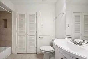 4040 San Felipe St, Houston, TX 77027 - Photo 7