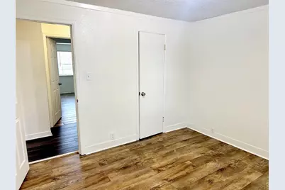 1005 Avenue E 1/2, Alvin, TX 77511 - Photo 19