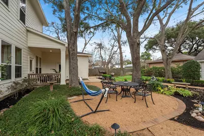 419 Brooks Street, Sugar Land, TX 77478 - Photo 15