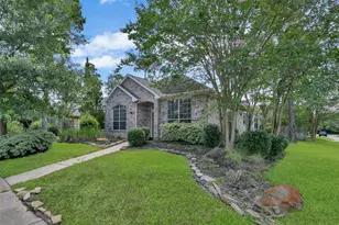117 E Montfair Blvd, The Woodlands, TX 77382 - Photo 1