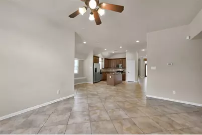 117 E Montfair Boulevard, The Woodlands, TX 77382 - Photo 17