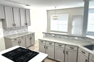 20826 Divellec Ln, Spring, TX 77388 - Photo 5