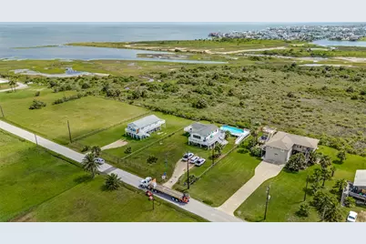 3915 1st Street, Galveston, TX 77554 - Photo 27
