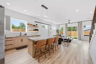 8102 Cannon St, Houston, TX 77051 - Photo 1