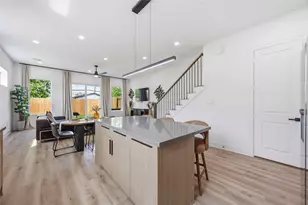 8102 Cannon St, Houston, TX 77051 - Photo 3