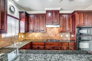 5935 Turtle Beach Ln, Houston, TX 77036 - Photo 17