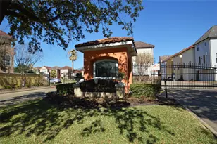 5935 Turtle Beach Ln, Houston, TX 77036 - Photo 41