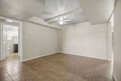 319 S 6th Street, La Porte, TX 77571 - Photo 11
