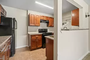319 S 6th St, La Porte, TX 77571 - Photo 15