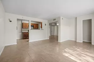 319 S 6th St, La Porte, TX 77571 - Photo 19
