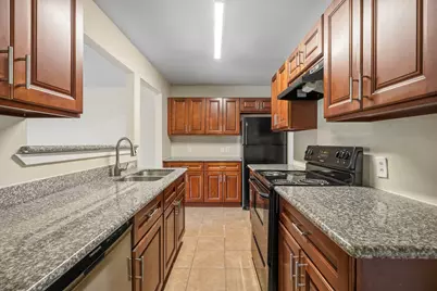 319 S 6th Street, La Porte, TX 77571 - Photo 13