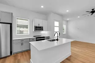 1318B Goalie Dr, Little Elm, TX 75068 - Photo 5