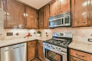 11935 Belle Ct, Pinehurst, TX 77362 - Photo 15