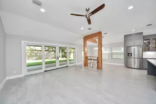 14143 Faulkey Gully, Houston, TX 77070 - Photo 23