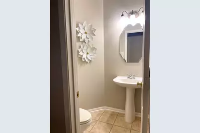 7823 Parkchase Timber Court, Houston, TX 77070 - Photo 9