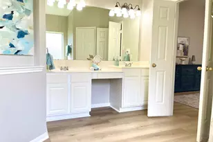 7823 Parkchase Timber Ct, Houston, TX 77070 - Photo 13