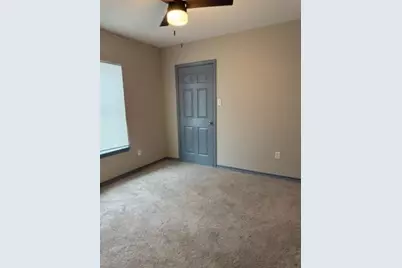 4346 Phlox Street #B, Houston, TX 77051 - Photo 9