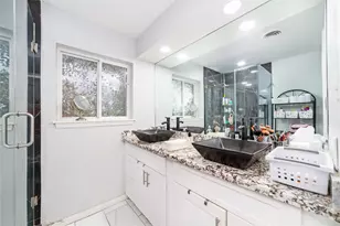 5347 Rutherglenn Dr, Houston, TX 77096 - Photo 19