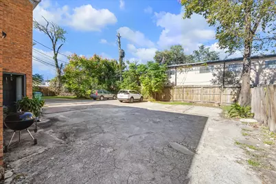 1844 W Alabama Street, Houston, TX 77098 - Photo 5