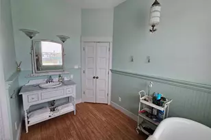 833 Kahla Dr, Crystal Beach, TX 77650 - Photo 23