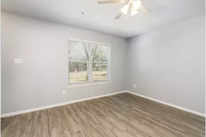 207 N Poplar Street #C, Tomball, TX 77375 - Photo 17