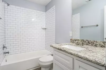 207 N Poplar Street #C, Tomball, TX 77375 - Photo 3