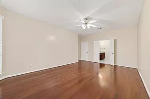 5907 Indian Hills Ln, Sugar Land, TX 77479 - Photo 17