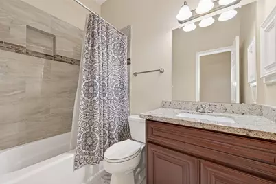 5907 Indian Hills Lane, Sugar Land, TX 77479 - Photo 23